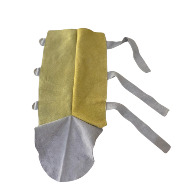 POLAINA CUERO DESCARNE CON TIRAS